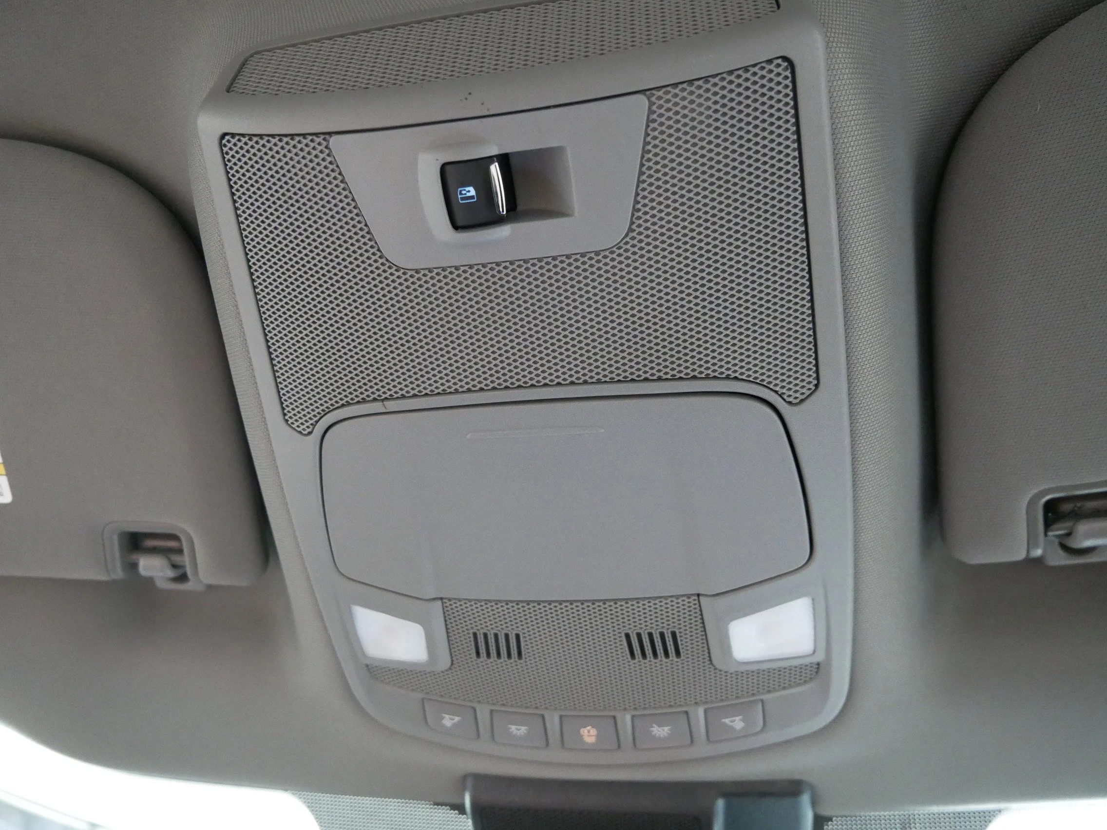 Used 2020 Agate Black Metallic Ford XLT image 32
