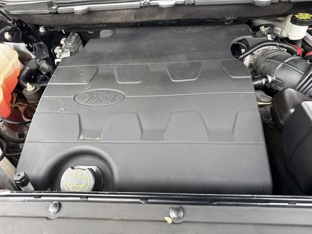 Used 2018 Black Ford SEL image 12