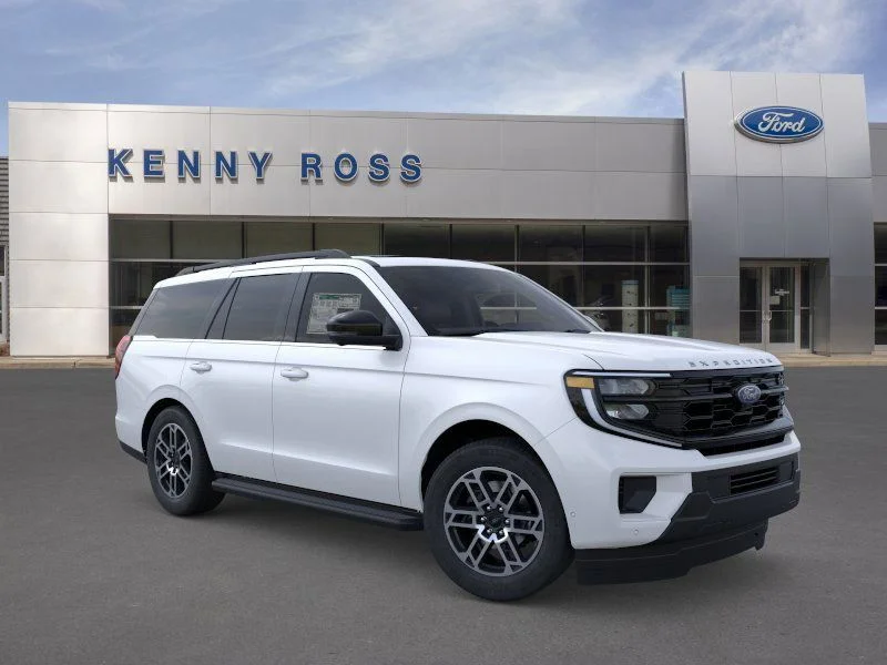2025 Ford Expedition Active 4x4's photo