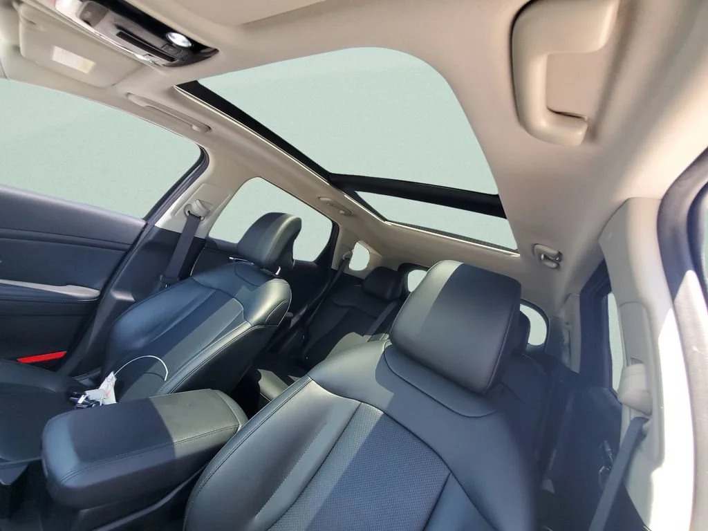 Used 2023 Gray Kia SX image 18