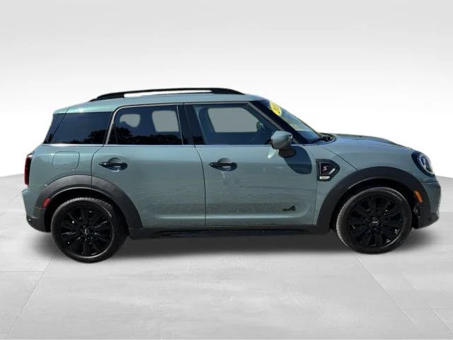 Used 2024 Green MINI Iconic image 14