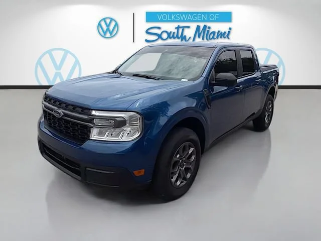 Used 2024 Atlas Blue Metallic Ford XLT image 3