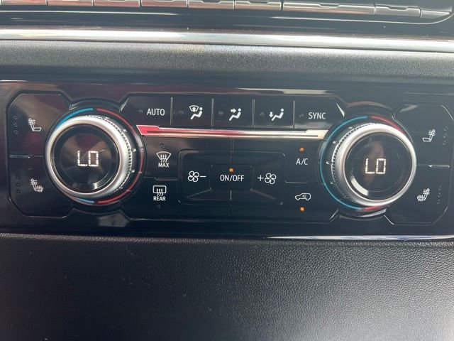 Used 2023 White GMC SLE image 12
