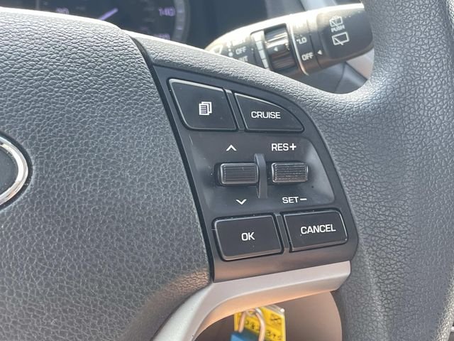 Used 2018 Silver Hyundai SEL image 22