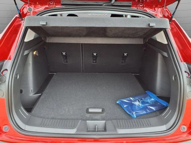 2026 Chevrolet Trax LT - Photo 28