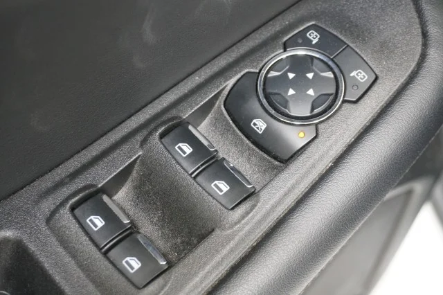 Used 2023 WHITE Ford SE image 14