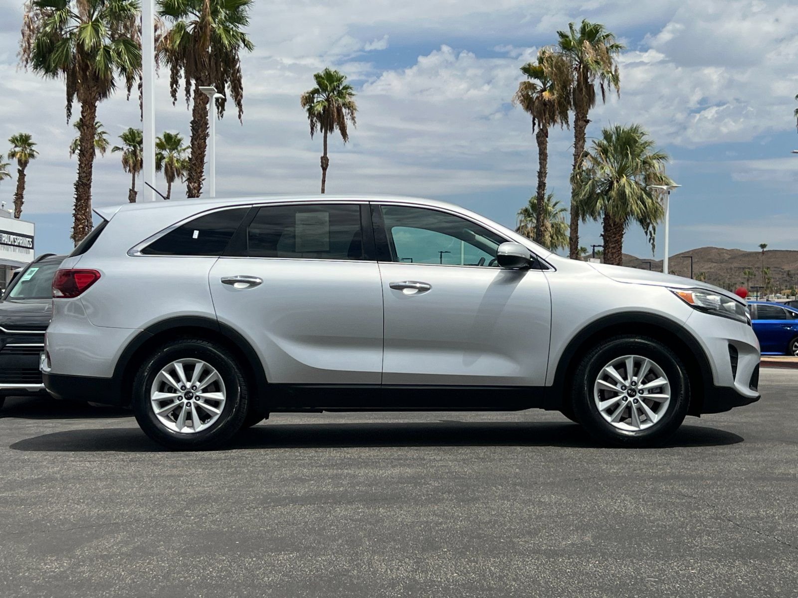 Used 2020 Kia Sorento LX with VIN 5XYPG4A54LG616424 for sale in Cathedral City, CA