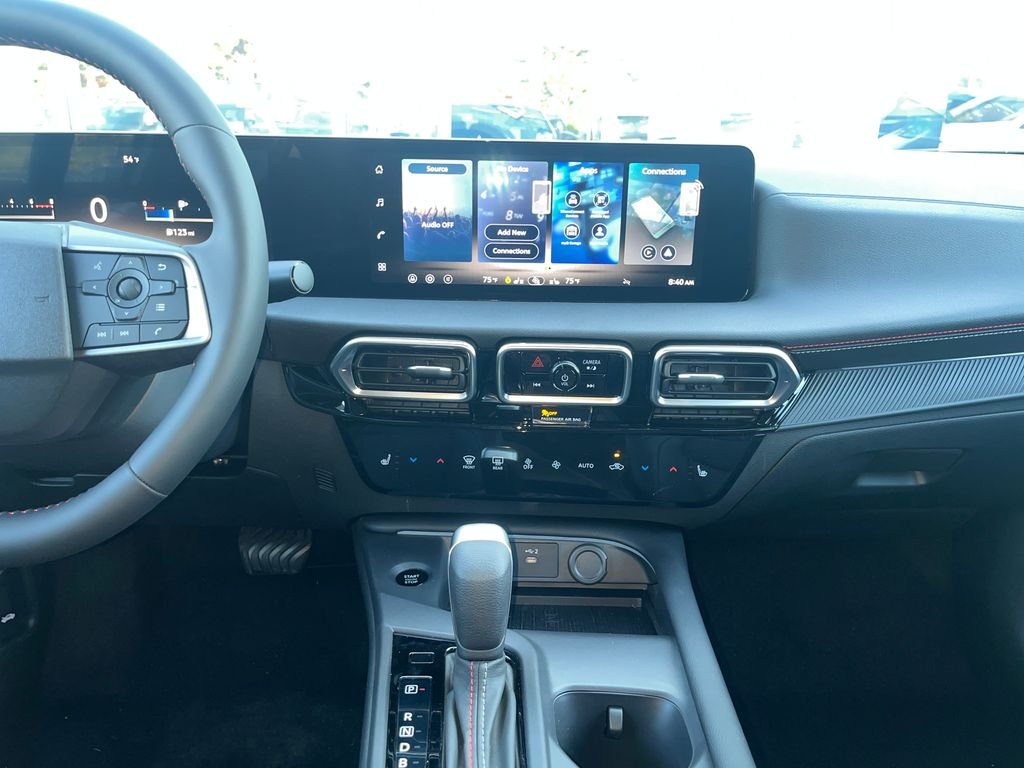 2026 Nissan Sentra SR - Photo 15
