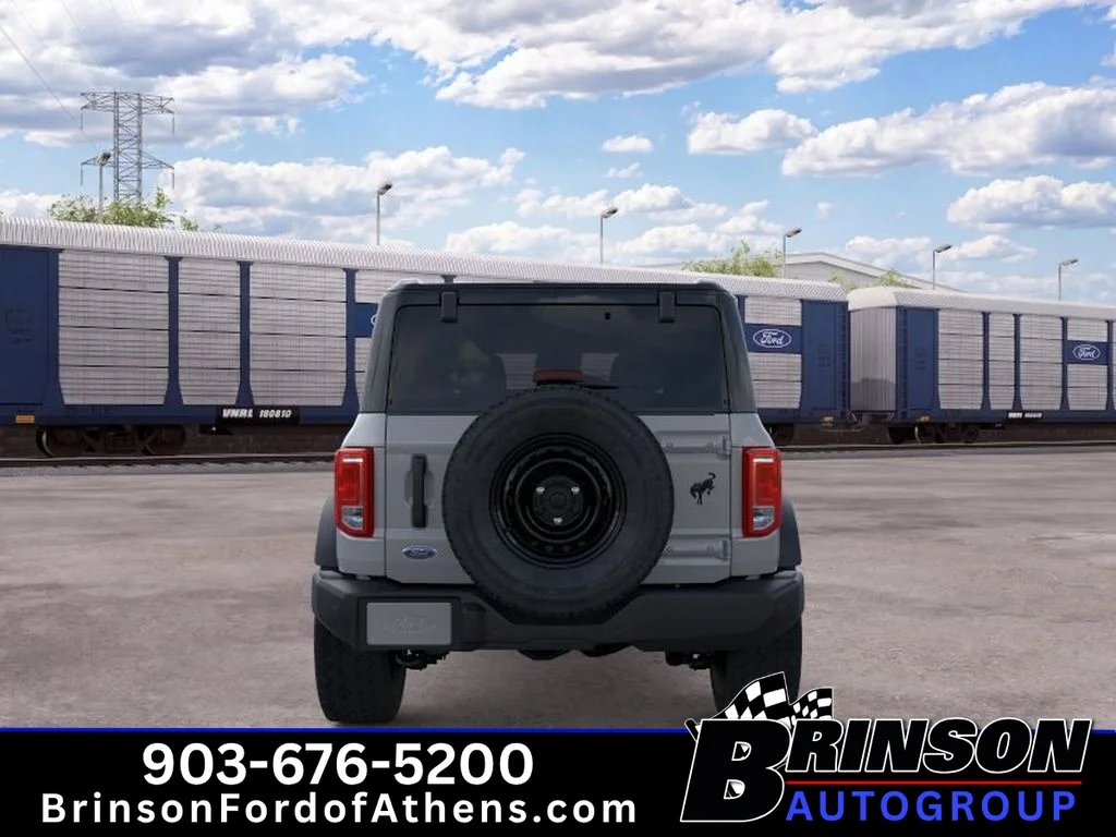 New 2026 Avalanche Gray Ford Big Bend image 5