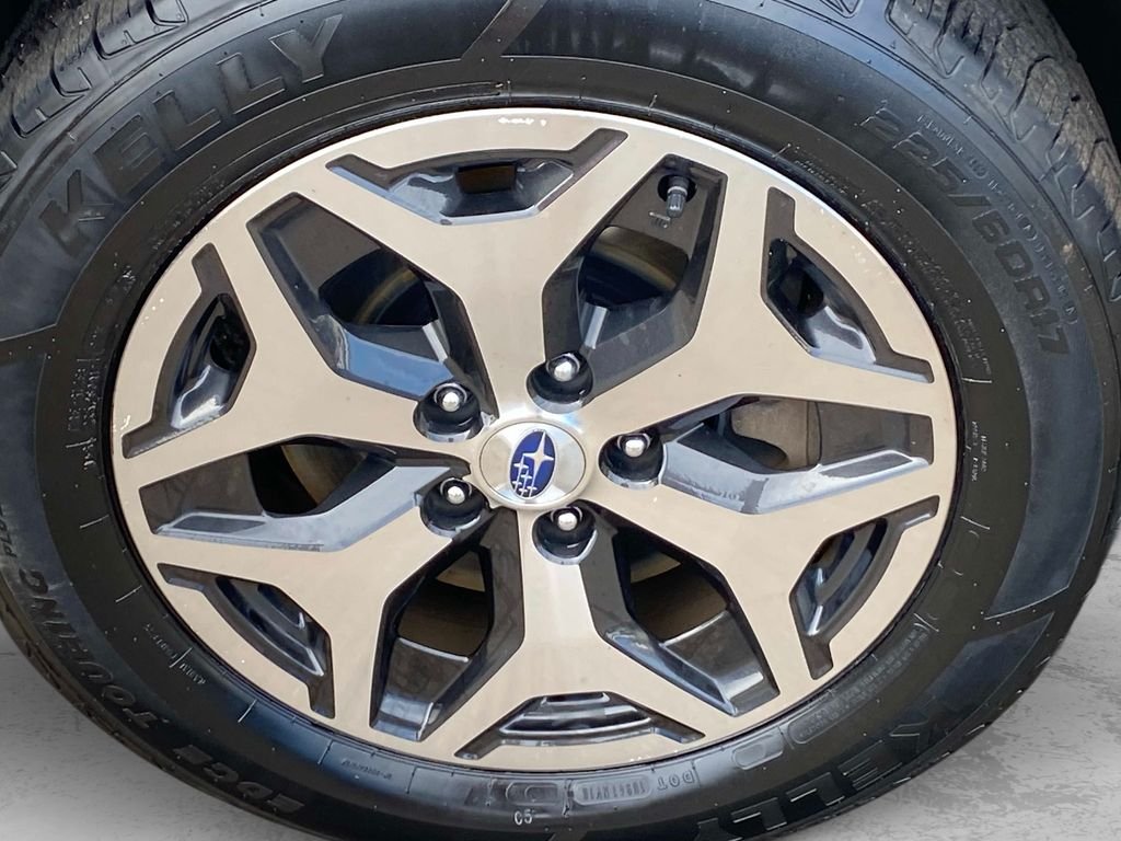 Used 2024 White Subaru Premium image 30