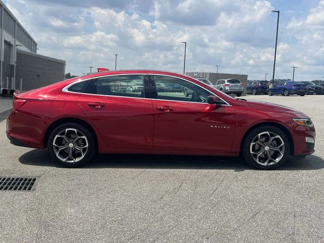 Used 2024 Red Chevrolet LT image 14