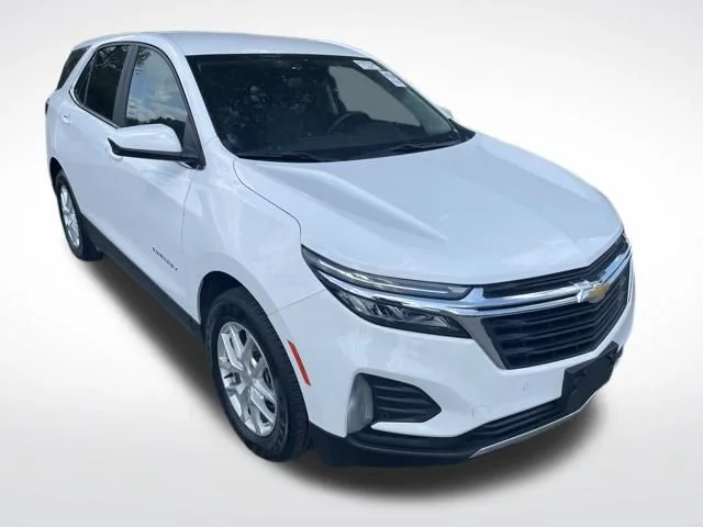 Used 2024 White Chevrolet LT image 10