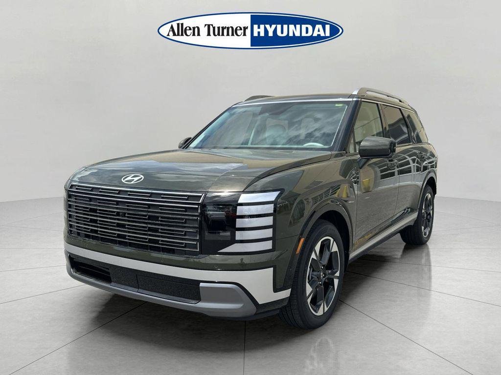 New 2026 Titan Green Hyundai Limited FWD image 3
