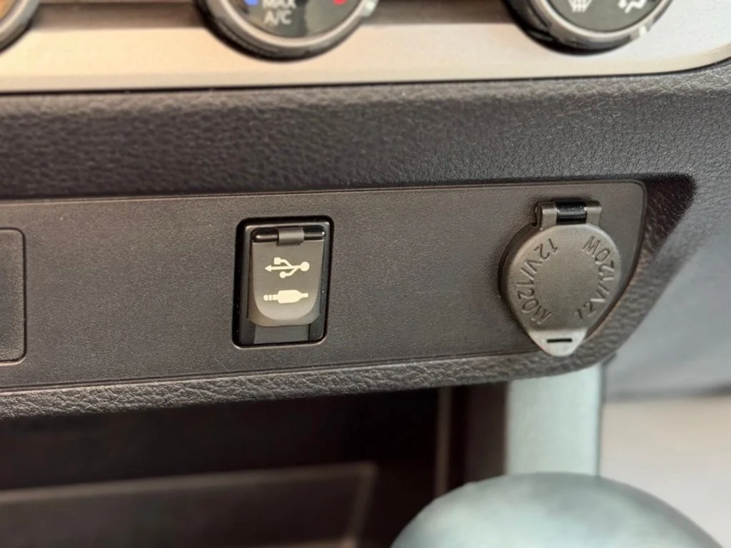 Used 2016 Beige Toyota SR5 image 15