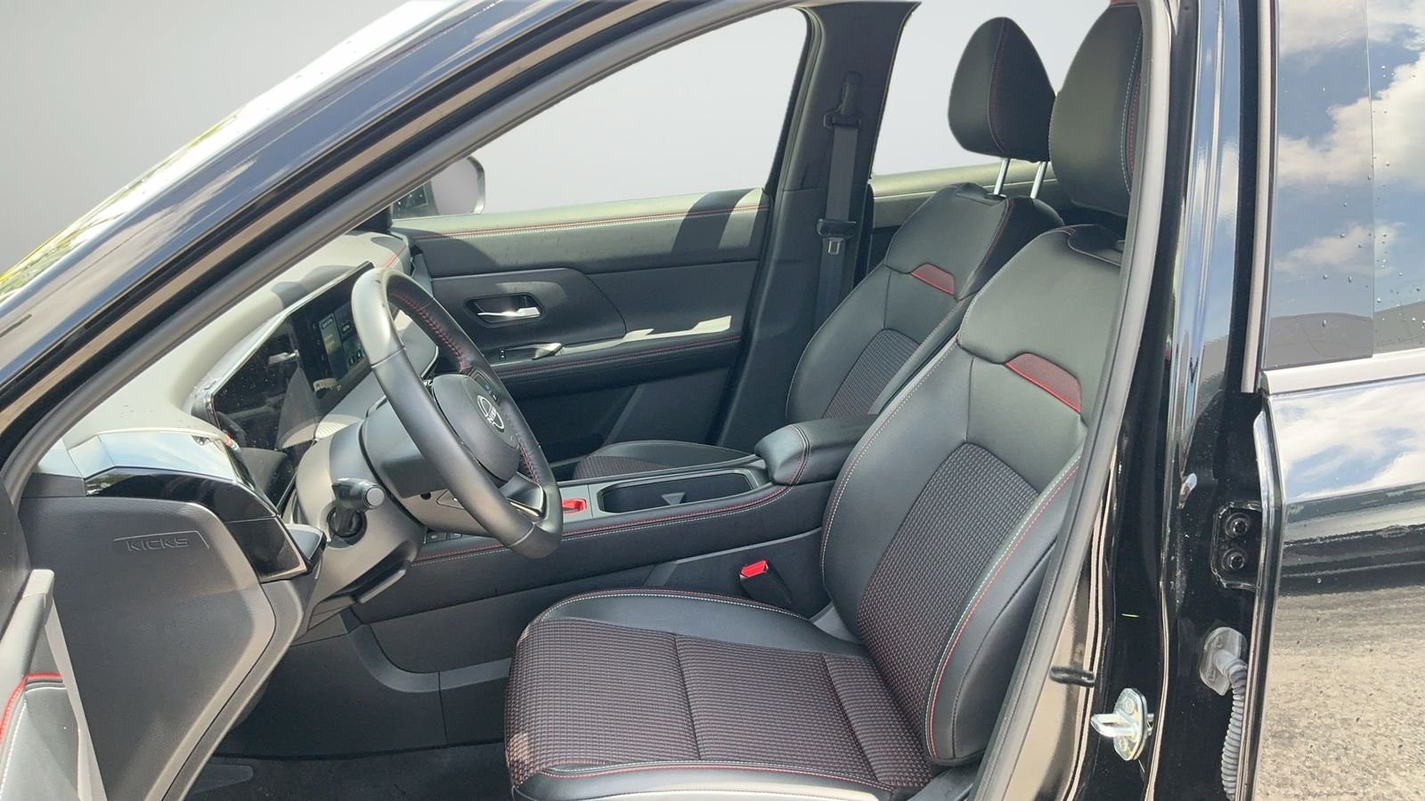 Certified Used 2025 Black Nissan SR image 31