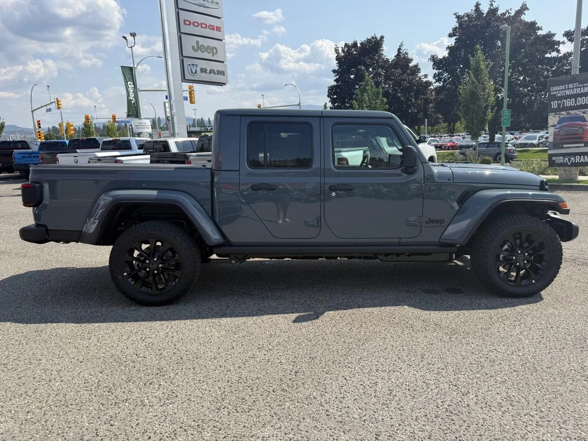 New 2026 Dark blue Jeep Nighthawk image 7