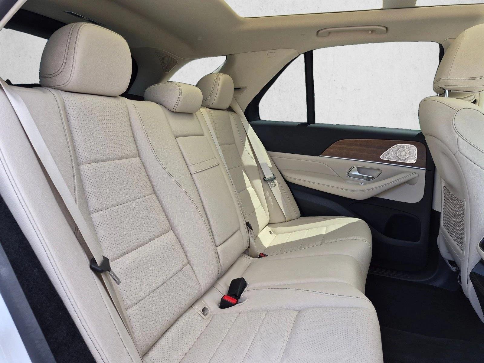 Certified Used 2024 Polar White Mercedes-Benz GLE 450 image 19
