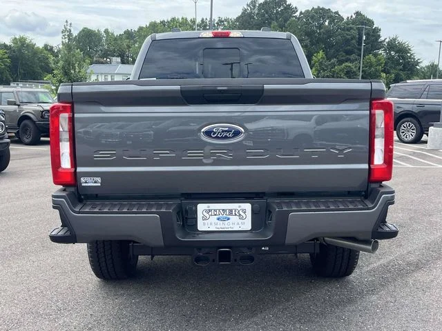 New 2026 Gray Ford XL image 3