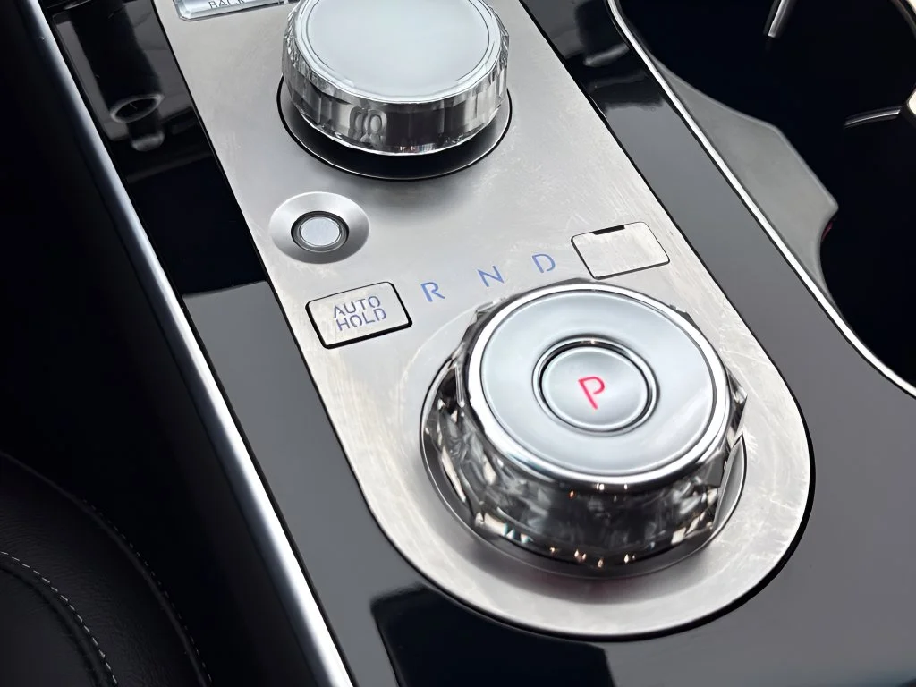 Used 2026 Silver Genesis 2.5T image 16