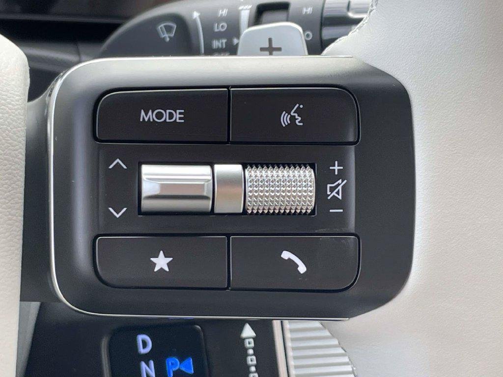 New 2026 Gray Hyundai SE FWD image 21