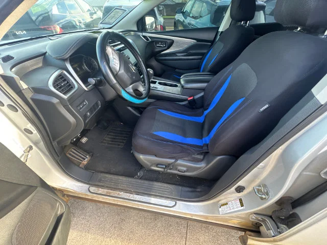 Used 2018 Silver Nissan SV image 9