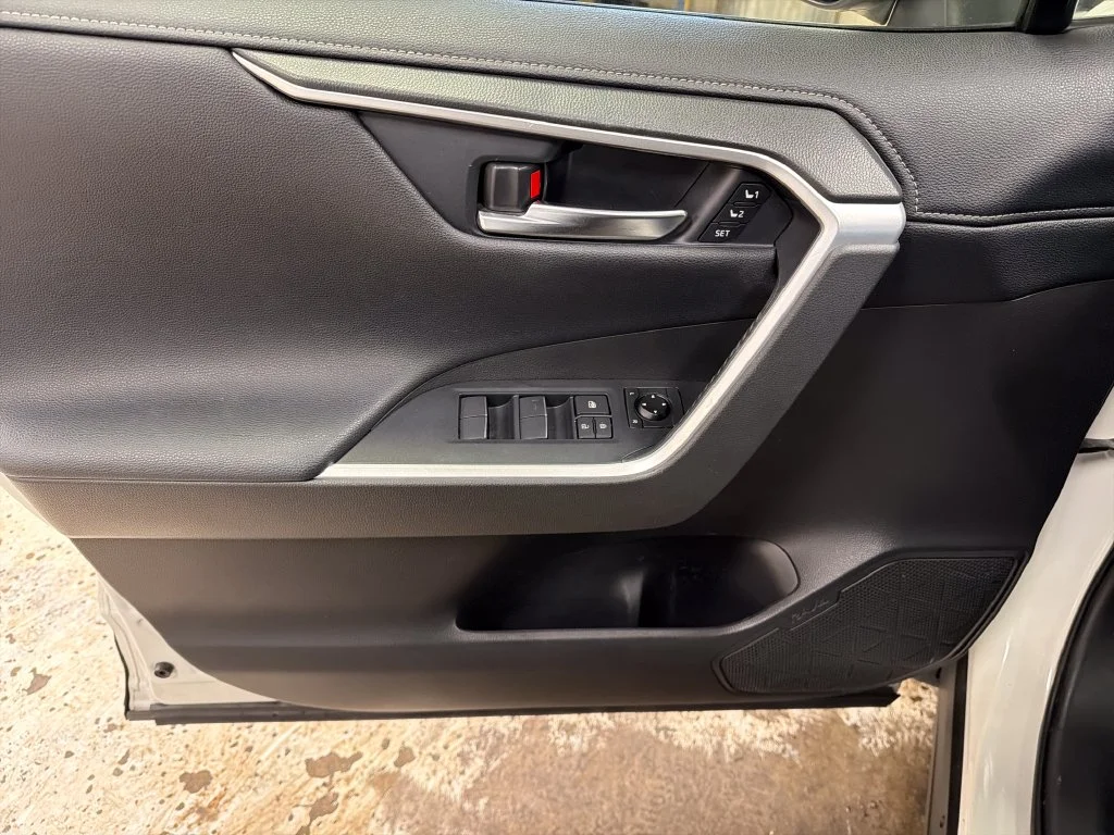 Used 2020 White Toyota Limited image 16