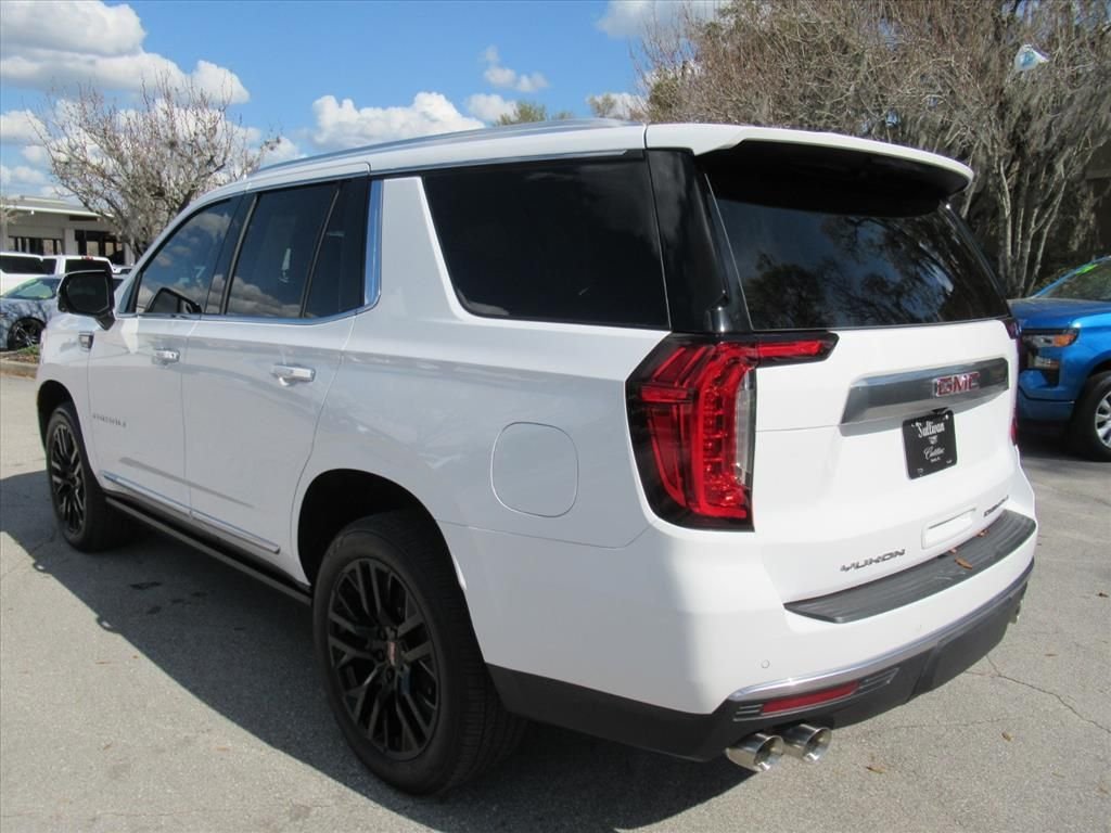 Used 2024 White GMC Denali image 5