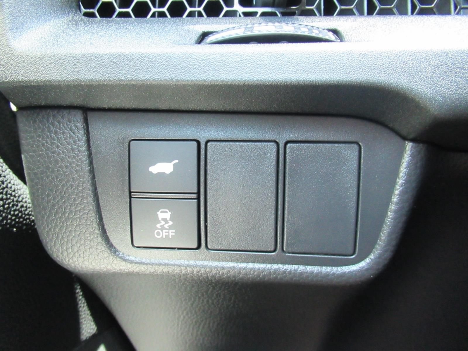 Used 2025 Silver Honda Sport-L image 22