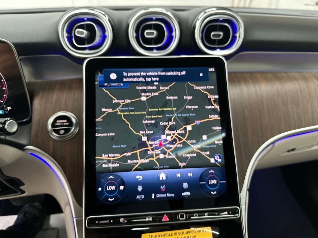 New 2027 Polar White Mercedes-Benz GLC 300 image 17