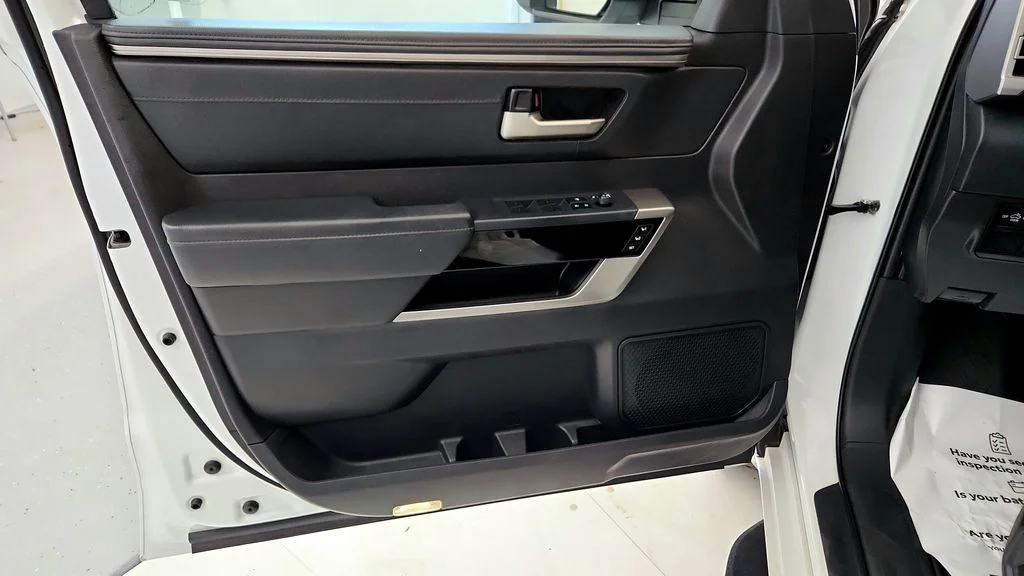 2022 Toyota Tundra Limited - Photo 21
