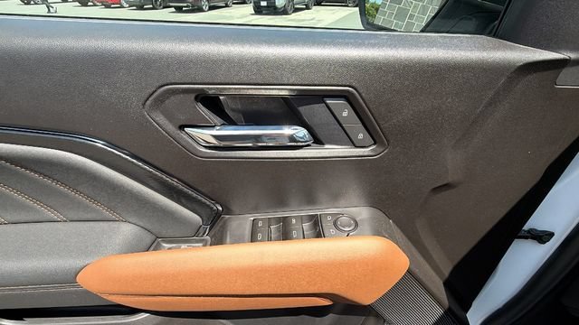 2026 GMC Canyon AT4 - Photo 16