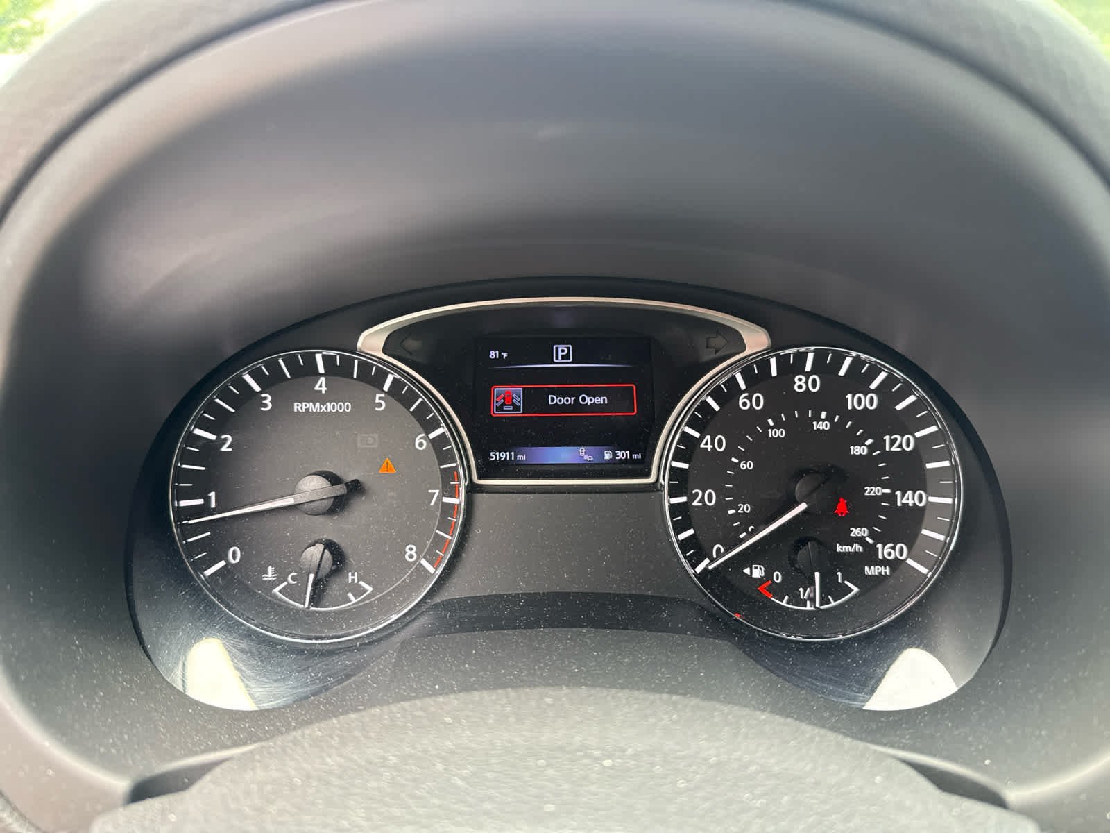 Used 2017 Gun Metallic Nissan 2.5 SV image 9