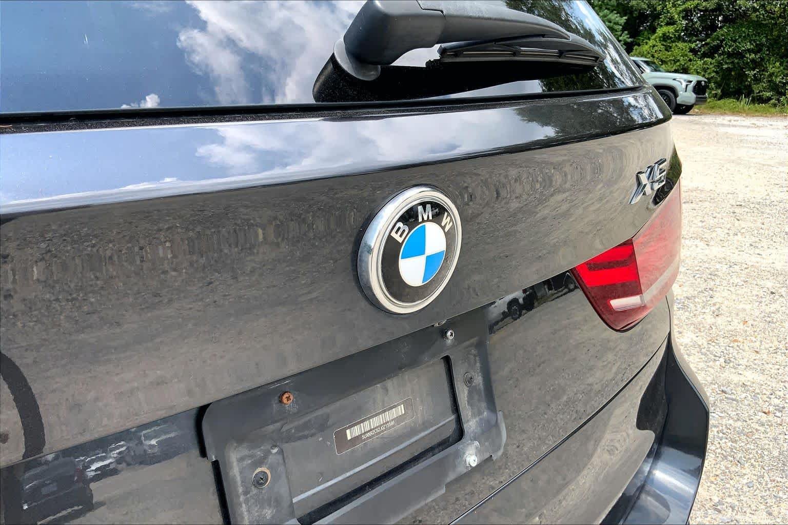 Used 2018 Dark Graphite Metallic BMW sDrive35i image 33