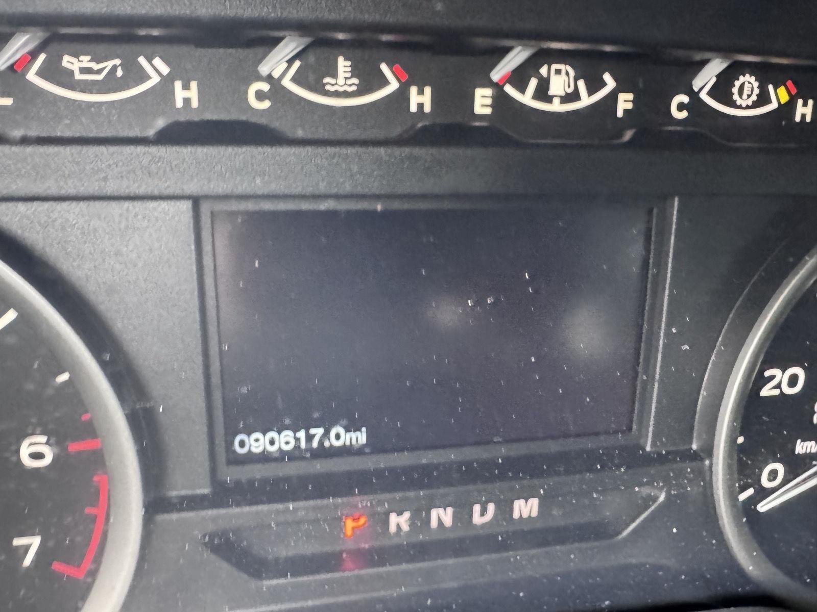 Used 2018 Ruby Red Metallic Tinted Clearcoat Ford XLT image 6