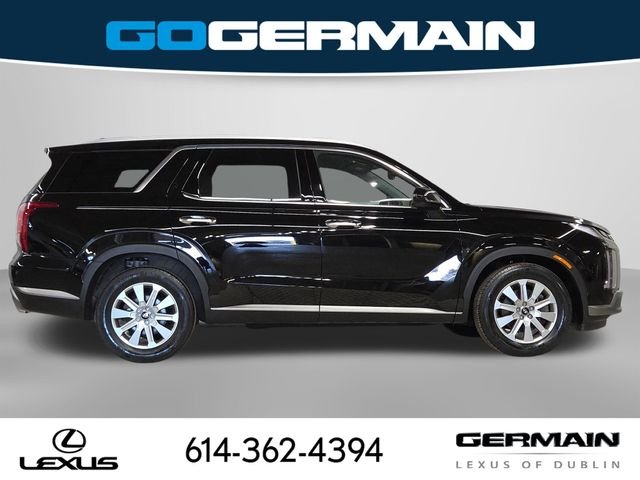 Used 2024 Black Hyundai SEL image 5