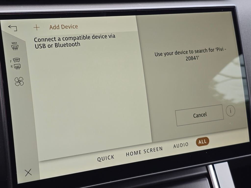 2026 Land Rover Range Rover Velar Dynamic SE - Photo 6