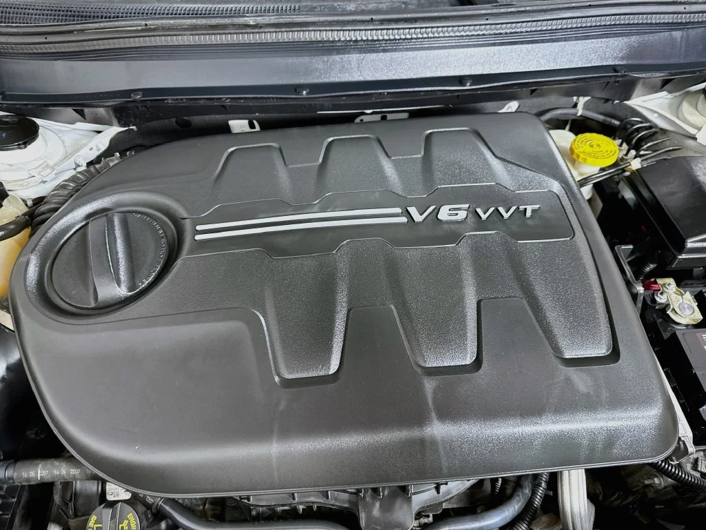 Used 2018 White Jeep Trailhawk image 39