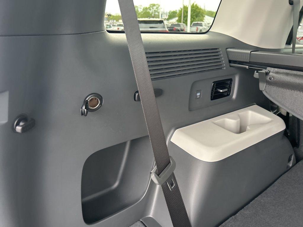 New 2026 Gray Hyundai SEL image 13