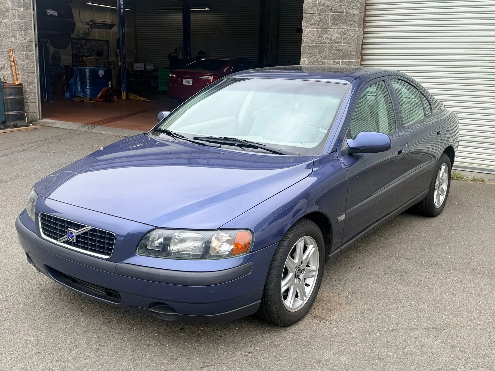 YV1RS58D422196628