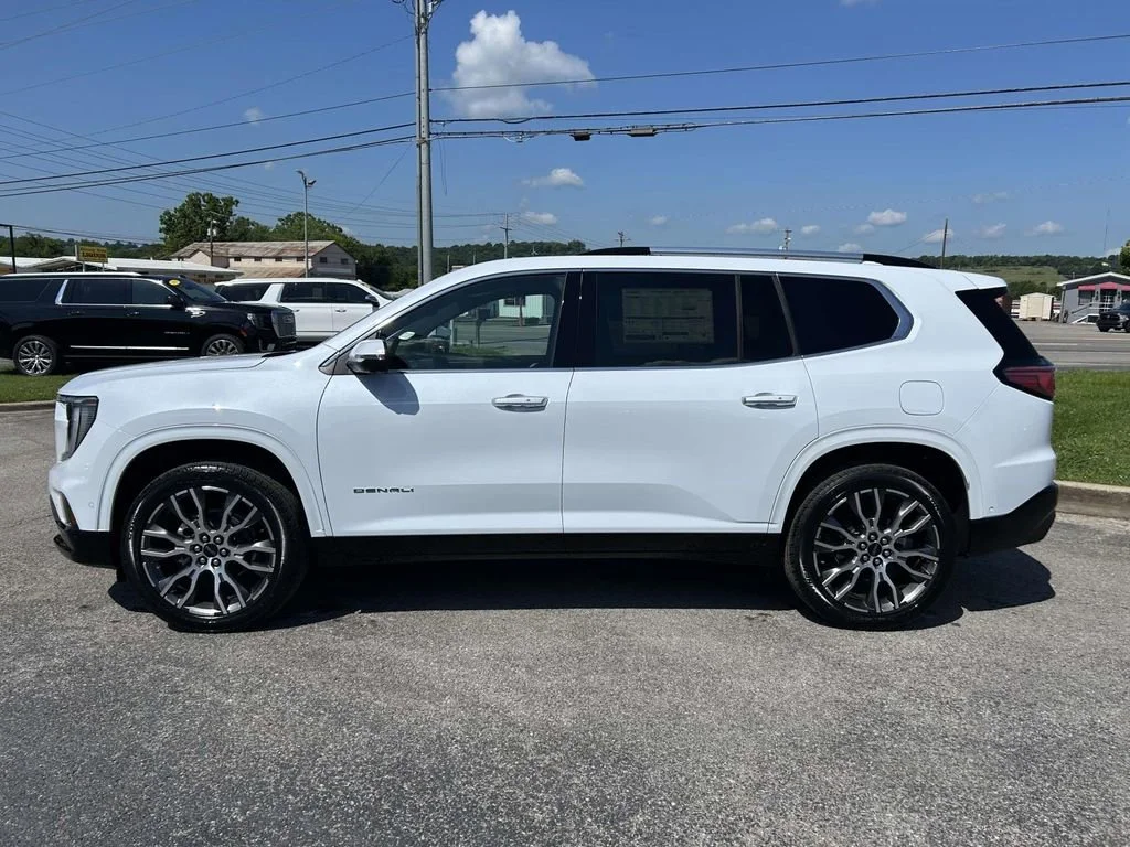 New 2026 Glacier White Tricoat GMC Denali Ultimate image 7