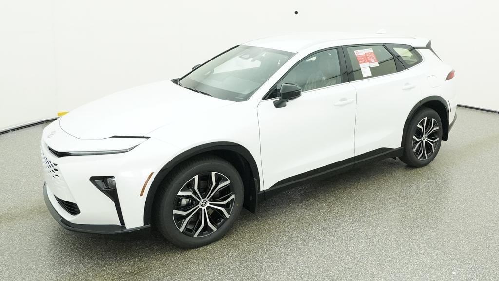 New 2026 Oxygen White Toyota XLE image 31