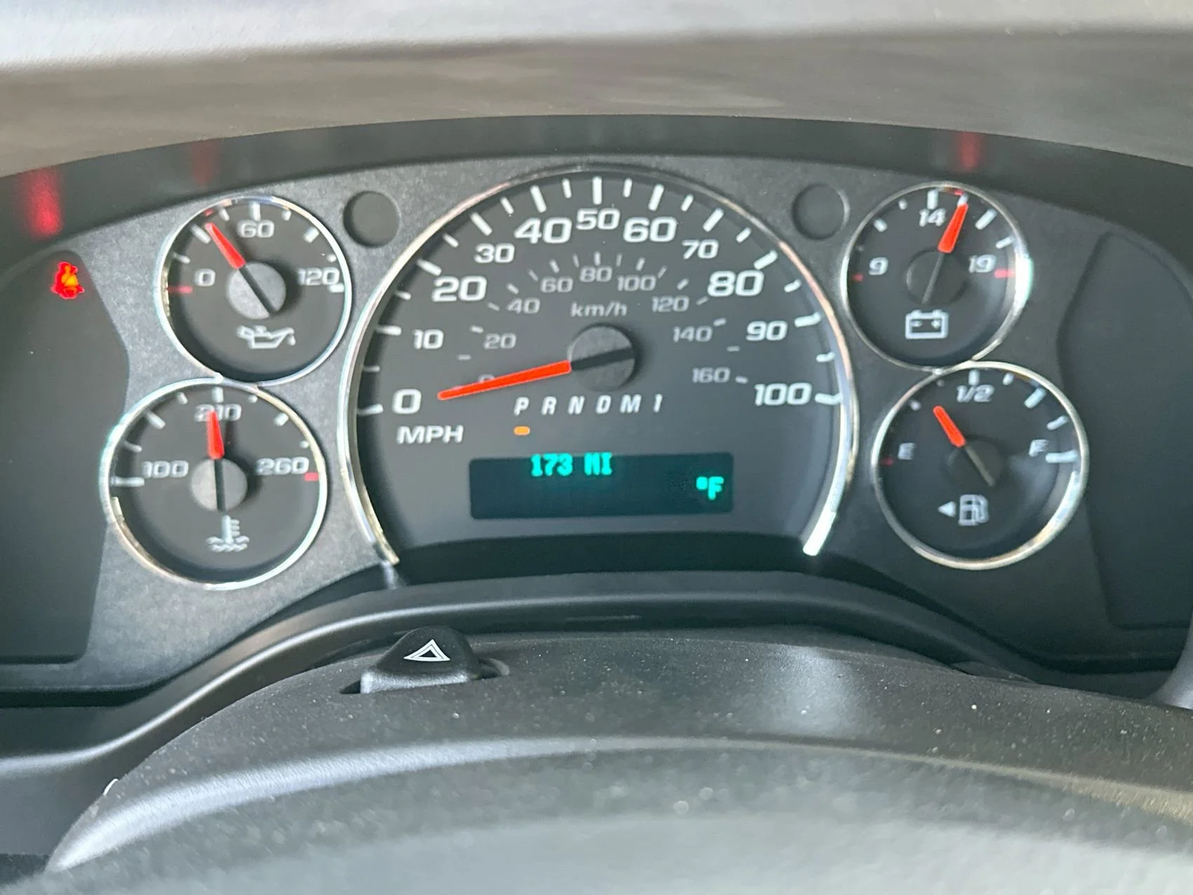 New 2025 Summit White Chevrolet Work Van image 14