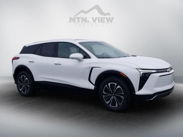 2025 Chevrolet Blazer EV LT - Photo 2
