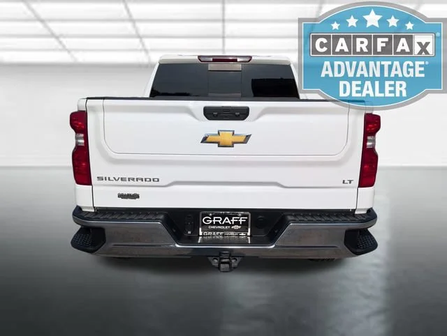 Used 2024 Summit White Chevrolet LT image 30