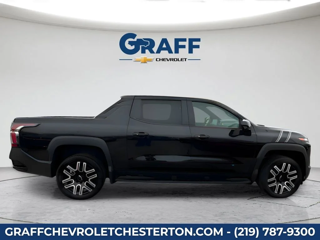 2026 Chevrolet Silverado EV LT - Photo 6