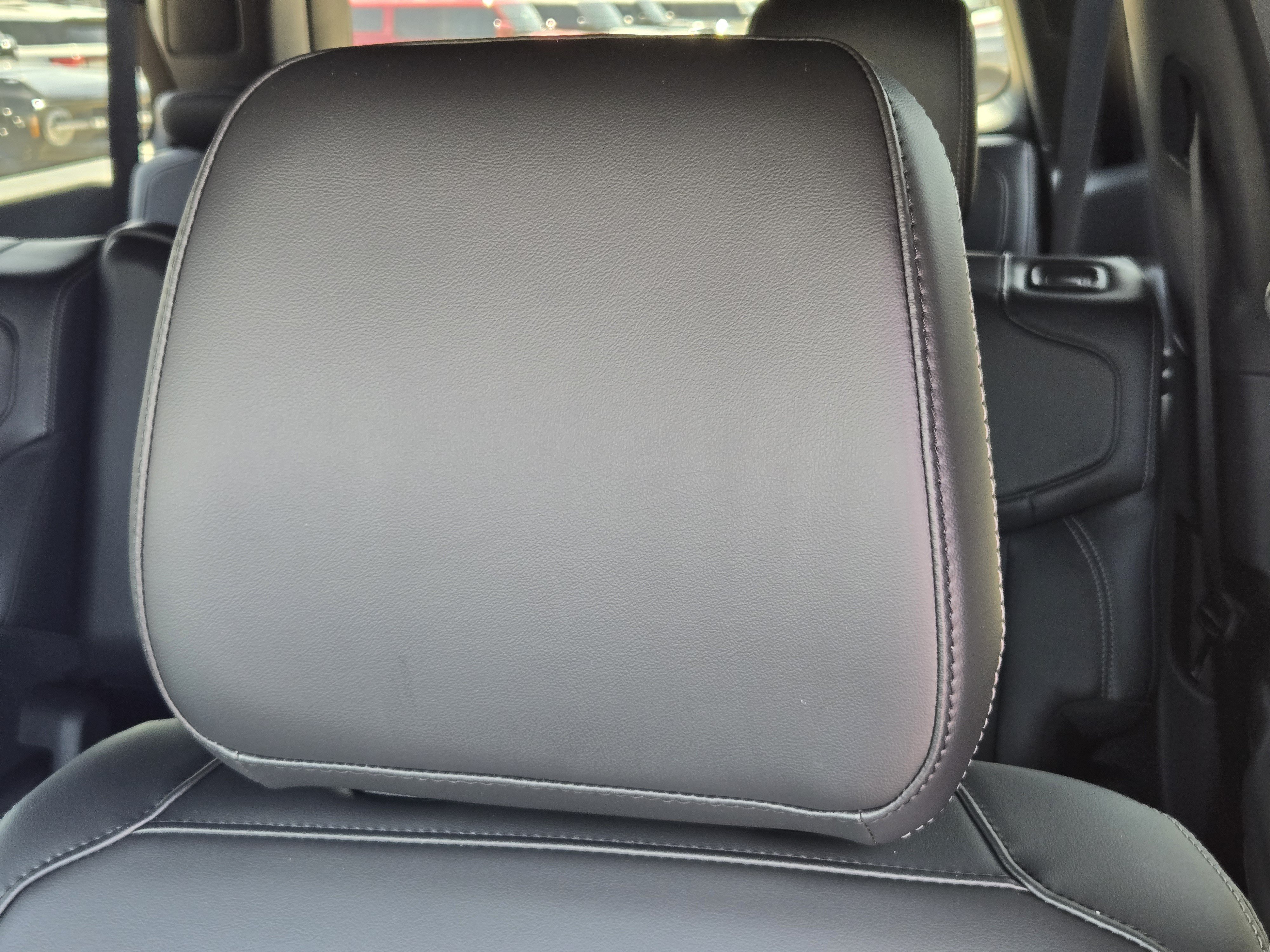New 2026 Agate Black Metallic Ford Platinum MAX image 15