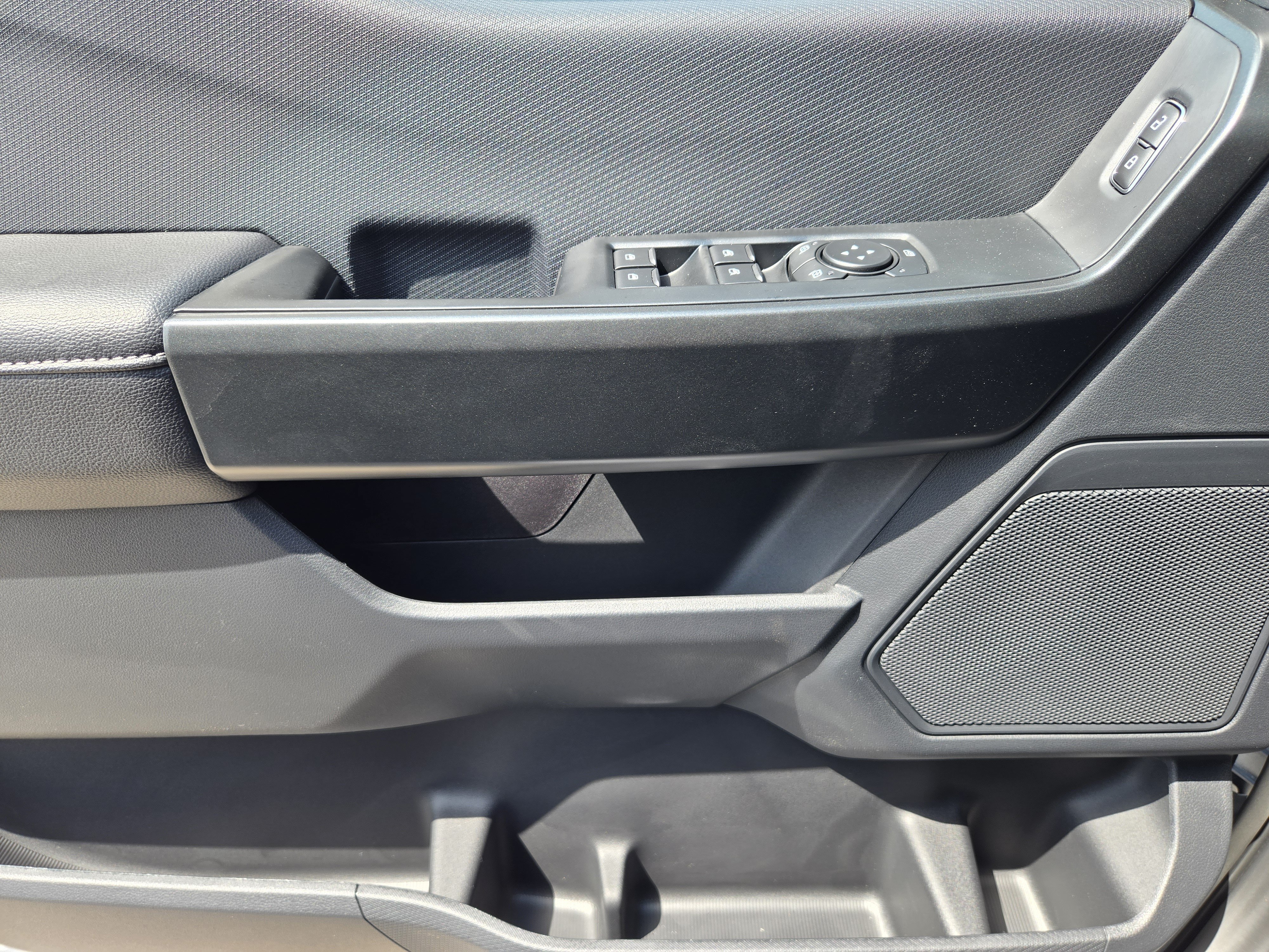 New 2026 Iconic Silver Metallic Ford STX image 15