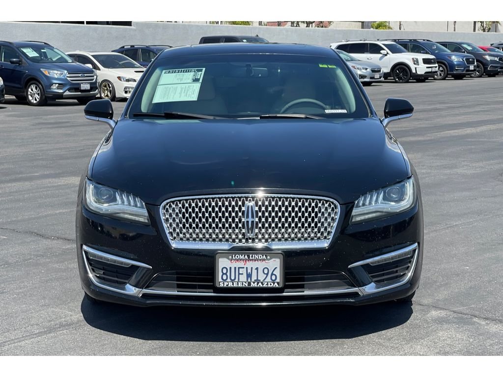 Used 2018 Black Velvet Lincoln Hybrid Reserve image 10