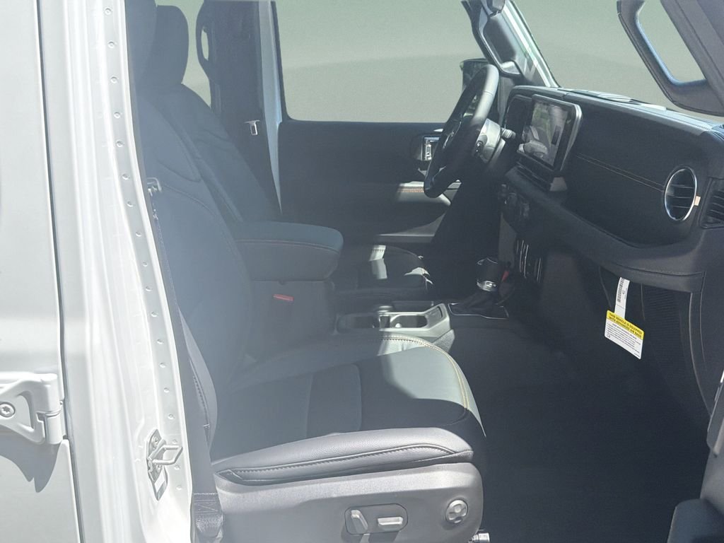 New 2026 White Jeep Sahara image 6