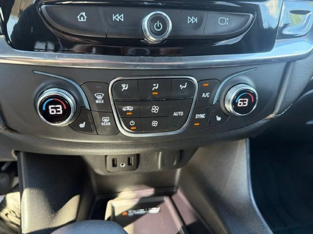 2023 Chevrolet Traverse 1LT - Photo 15